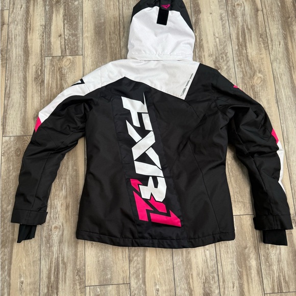 Women FXR Snowmobile Jacket and Bibs Set - Picture 3 of 11